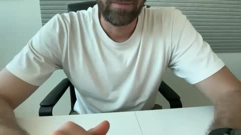 backtoureon online show from May 2026 02:04:01 PM