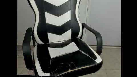 bad_boy_master_findom online show from February 2026 07:43:01 PM