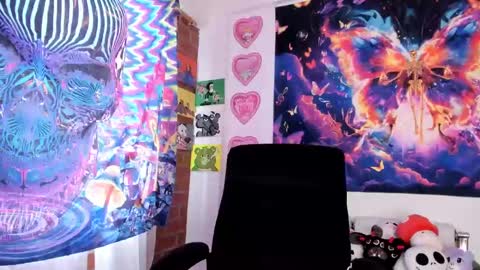 Snapshot of bad_cherry chatting on January 2025 09:05:01 PM Bratty Lanita - independent online show from January 2025 09:05:01 PM