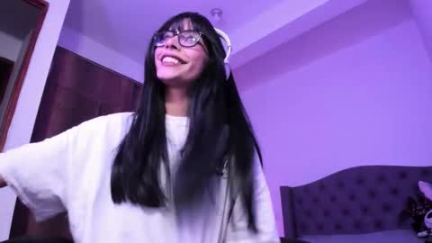 Snapshot of bad_cherry chatting on November 2025 11:29:01 PM Bratty Lanita - independent online show from November 2025 11:29:01 PM