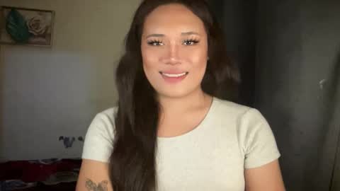 AMARA - FOLLOW ME AND THUMBS UP online show from February 2026 12:31:01 PM