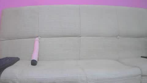 badaddo910342 online show from November 2025 09:13:02 AM