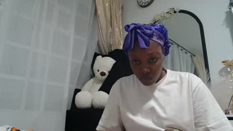 baddestslut001 online show from April 2026 09:17:01 PM