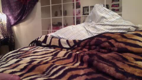 baddie_babe333 online show from July 2026 01:17:01 PM