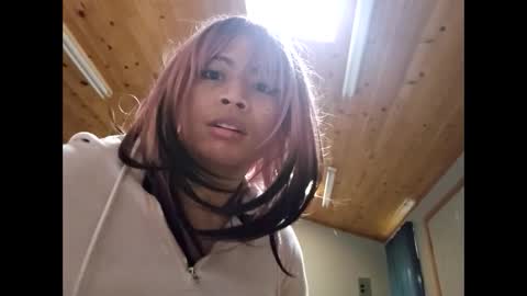 Snapshot of baddiee18 chatting on February 2025 09:31:01 PM baddiee18 online show from February 2025 09:31:01 PM