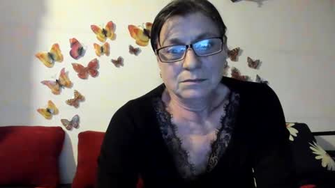 Snapshot of badgg chatting on February 2025 04:00:02 PM Gina online show from February 2025 04:00:02 PM