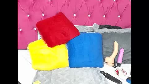 Snapshot of badgirlsexyt chatting on November 2025 06:40:02 PM badgirlsexyt online show from November 2025 06:40:02 PM