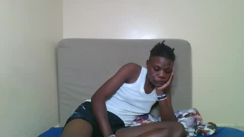 bads_hornies online show from February 2026 06:56:02 AM