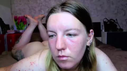 Snapshot of baiambel_mi chatting on July 2026 03:39:01 PM holly online show from July 2026 03:39:01 PM