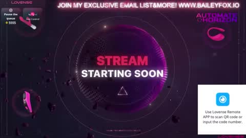 Snapshot of bailey_mf_fox chatting on December 2024 01:39:02 AM Bailey Fox online show from December 2024 01:39:02 AM