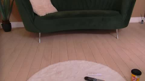 bailey_rush online show from April 2026 07:58:02 PM