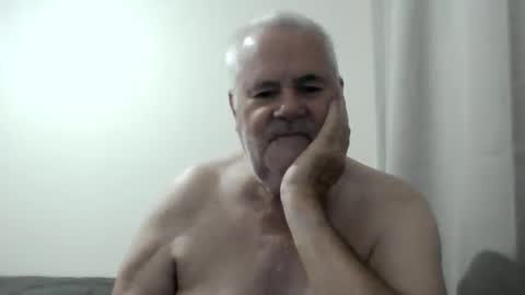 Baker242 online show from October 2025 11:24:01 PM