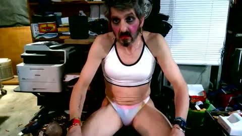 Snapshot of balddickstroking chatting on November 2025 06:04:02 PM balddickstroking online show from November 2025 06:04:02 PM