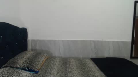 valentina online show from March 2025 05:13:01 AM