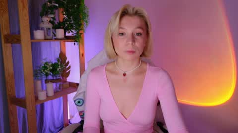 Elly online show from April 2026 10:51:02 AM