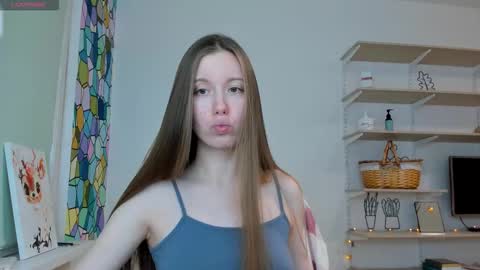 Kira online show from December 2025 02:14:02 PM