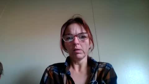 Snapshot of bamacpl80 chatting on January 2025 01:47:01 PM bamacpl80 online show from January 2025 01:47:01 PM