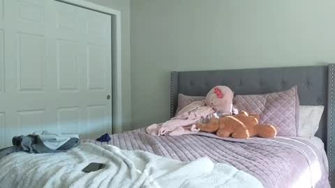 Snapshot of bambifarrina chatting on October 2025 06:56:01 PM bambifarrina online show from October 2025 06:56:01 PM