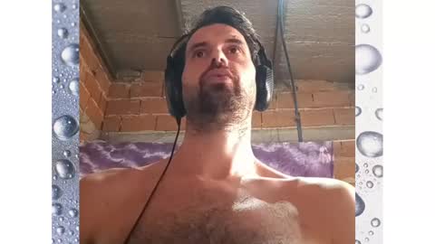 Ezequiel online show from February 2025 09:45:02 PM