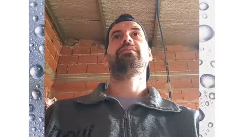 Ezequiel online show from February 2025 05:09:01 PM