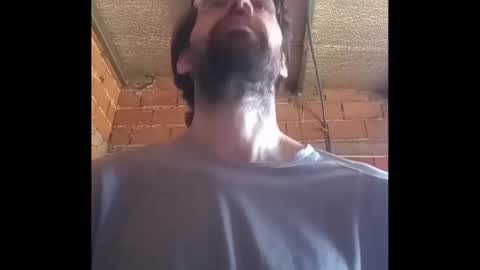 Ezequiel online show from October 2025 04:15:02 PM