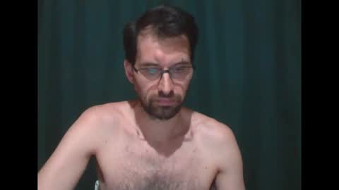 Ezequiel online show from March 2026 10:38:02 PM