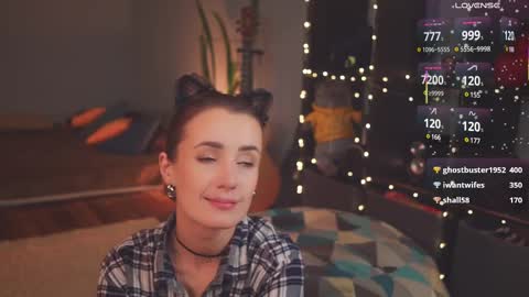 Ellen and  online show from March 2025 01:26:02 AM