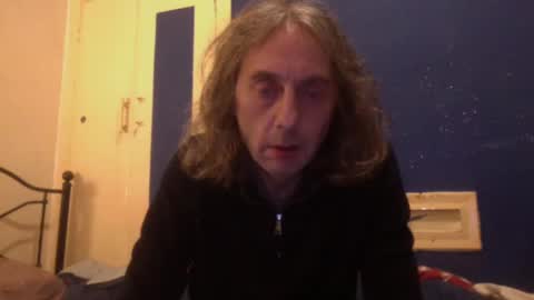 Snapshot of bangintoleather chatting on December 2024 03:02:02 AM bangintoleather online show from December 2024 03:02:02 AM