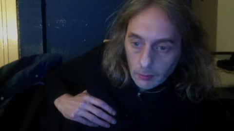 Snapshot of bangintoleather chatting on December 2024 02:44:02 AM bangintoleather online show from December 2024 02:44:02 AM