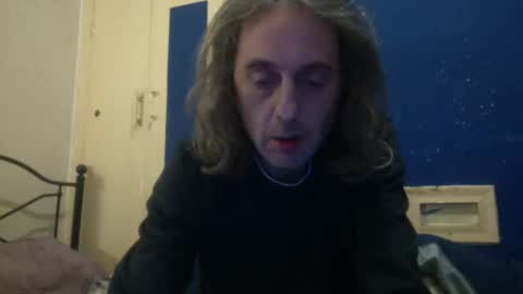 Snapshot of bangintoleather chatting on December 2024 02:33:01 AM bangintoleather online show from December 2024 02:33:01 AM