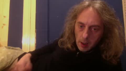 Snapshot of bangintoleather chatting on March 2025 03:22:01 AM bangintoleather online show from March 2025 03:22:01 AM