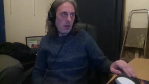 Snapshot of bangintoleather chatting on October 2025 02:31:02 AM bangintoleather online show from October 2025 02:31:02 AM