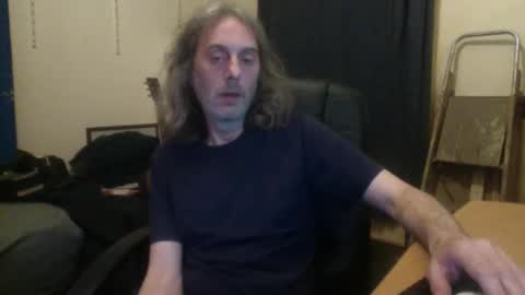 Snapshot of bangintoleather chatting on October 2025 01:16:01 AM bangintoleather online show from October 2025 01:16:01 AM