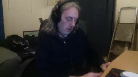 Snapshot of bangintoleather chatting on October 2025 02:22:02 AM bangintoleather online show from October 2025 02:22:02 AM