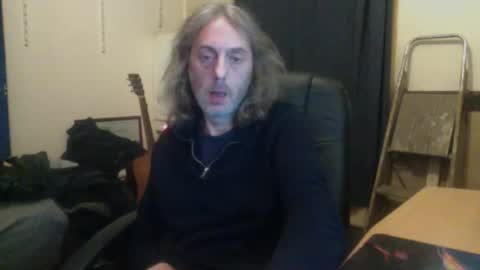 Snapshot of bangintoleather chatting on October 2025 02:28:01 AM bangintoleather online show from October 2025 02:28:01 AM