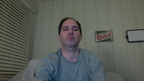 Snapshot of banksysmash chatting on January 2025 02:24:02 AM Jay online show from January 2025 02:24:02 AM