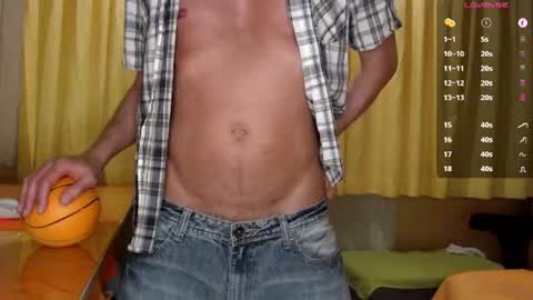 Snapshot of banschie chatting on July 2026 06:07:01 PM online show from July 2026 06:07:01 PM