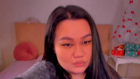 Barbie Kim online show from January 2025 05:24:01 PM