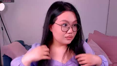 Barbie Kim online show from May 2026 08:21:02 PM