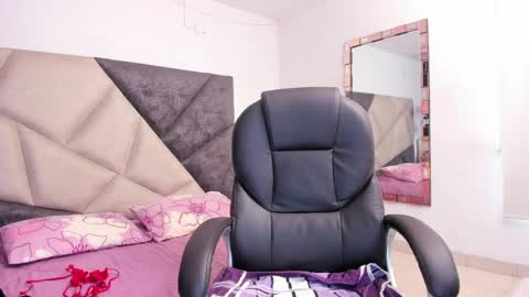 Barbara  online show from April 2026 11:55:02 AM