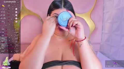 Natasha online show from December 2025 12:21:01 PM