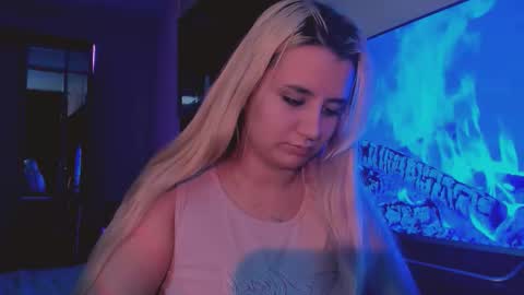 Snapshot of barbarasiren chatting on October 2025 01:52:02 PM barbarasiren online show from October 2025 01:52:02 PM