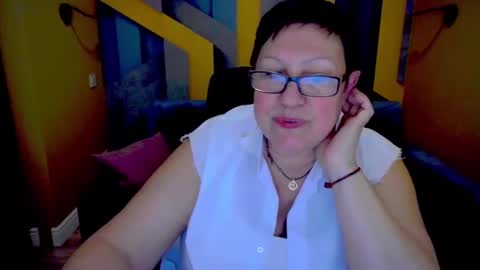 Snapshot of barbaraturners chatting on December 2024 07:16:01 PM barbaraturners online show from December 2024 07:16:01 PM