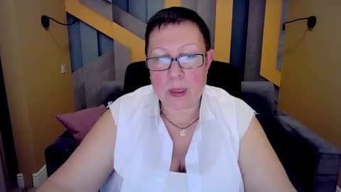 Snapshot of barbaraturners chatting on December 2024 07:23:01 PM barbaraturners online show from December 2024 07:23:01 PM