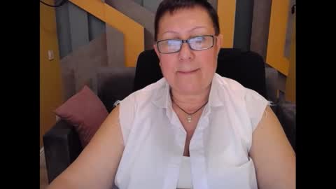 Snapshot of barbaraturners chatting on December 2024 03:14:02 AM barbaraturners online show from December 2024 03:14:02 AM