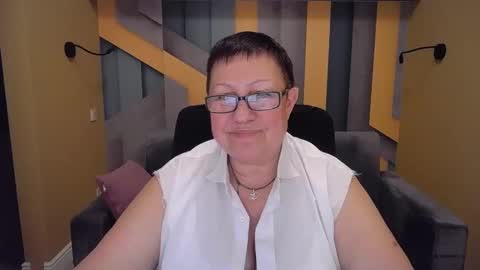 Snapshot of barbaraturners chatting on December 2024 12:56:02 AM barbaraturners online show from December 2024 12:56:02 AM