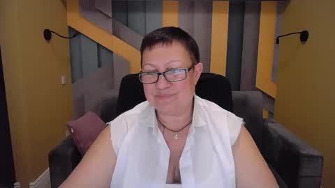 Snapshot of barbaraturners chatting on December 2024 04:01:01 AM barbaraturners online show from December 2024 04:01:01 AM