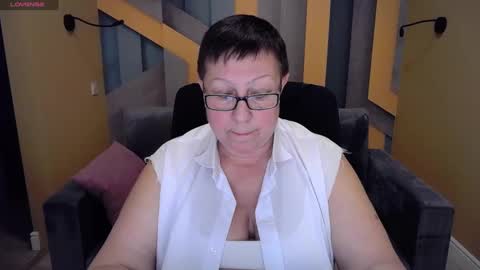 Snapshot of barbaraturners chatting on December 2024 09:43:02 PM barbaraturners online show from December 2024 09:43:02 PM