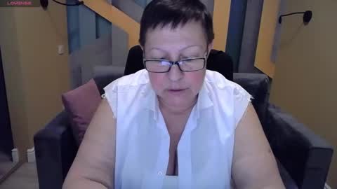 Snapshot of barbaraturners chatting on January 2025 03:50:02 AM barbaraturners online show from January 2025 03:50:02 AM