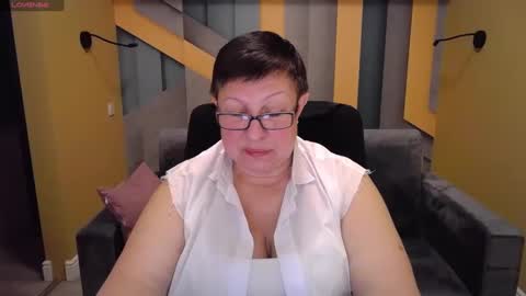 Snapshot of barbaraturners chatting on January 2025 07:05:01 PM barbaraturners online show from January 2025 07:05:01 PM